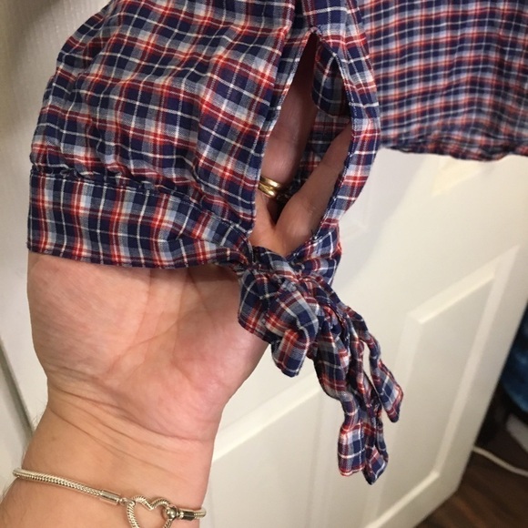 𝅺MADEWELL Tie-Sleeve Popover Top in Whitby Plaid - Picture 7 of 9